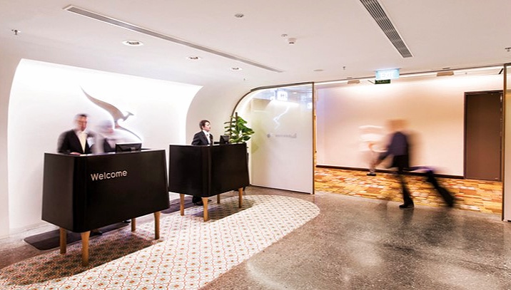 Qantas Singapore Lounge