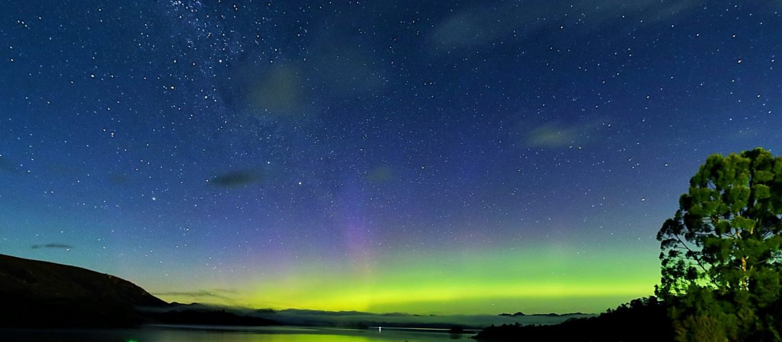 Chasing Southern Lights Tasmania JetBlogger Jensen Chua and Jetabout Holidays
