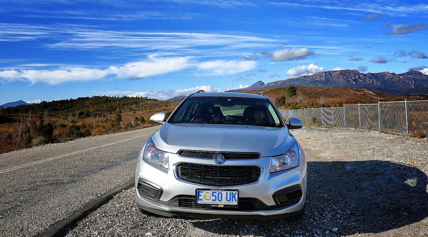 10 Breathtaking Australian locations worth driving for