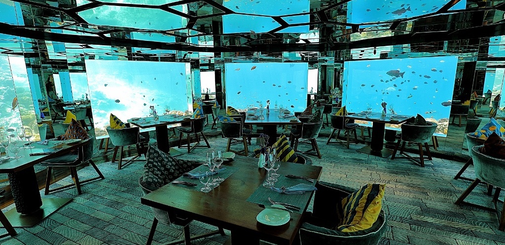 Anantara Kihavah Maldives Luxury Resort Paradise Baa Atoll travelogue